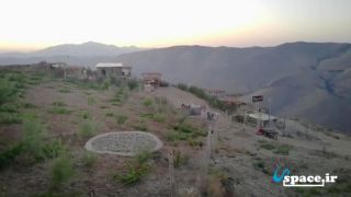 نمای محوطه اقامتگاه بوم گردی بیکس - سروآباد- روستای بیساران